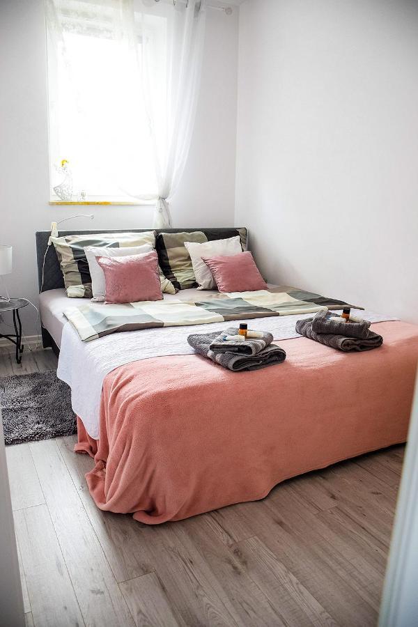 Operowa Marilyn Monroe Appartement Lublin Buitenkant foto